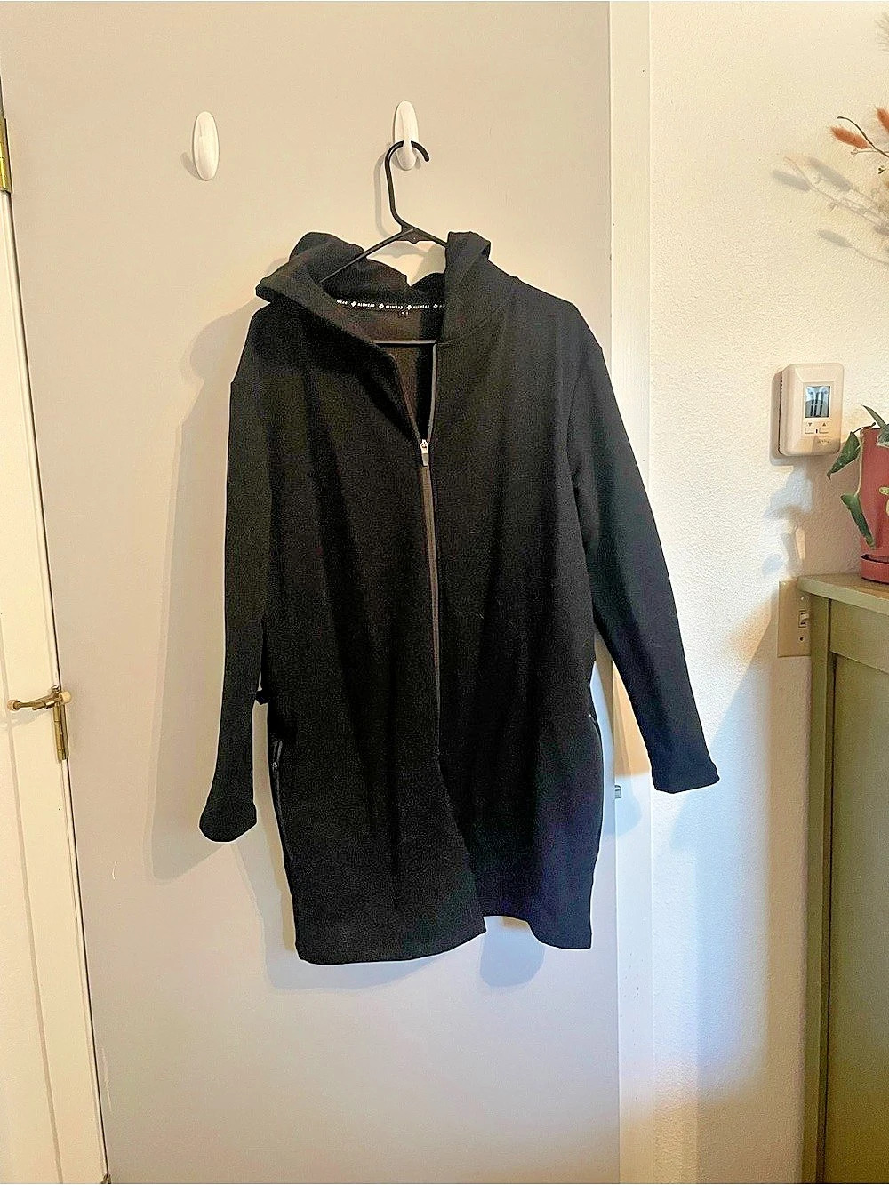 Allwear Black Hooded Zip Coat Size 4 Like New